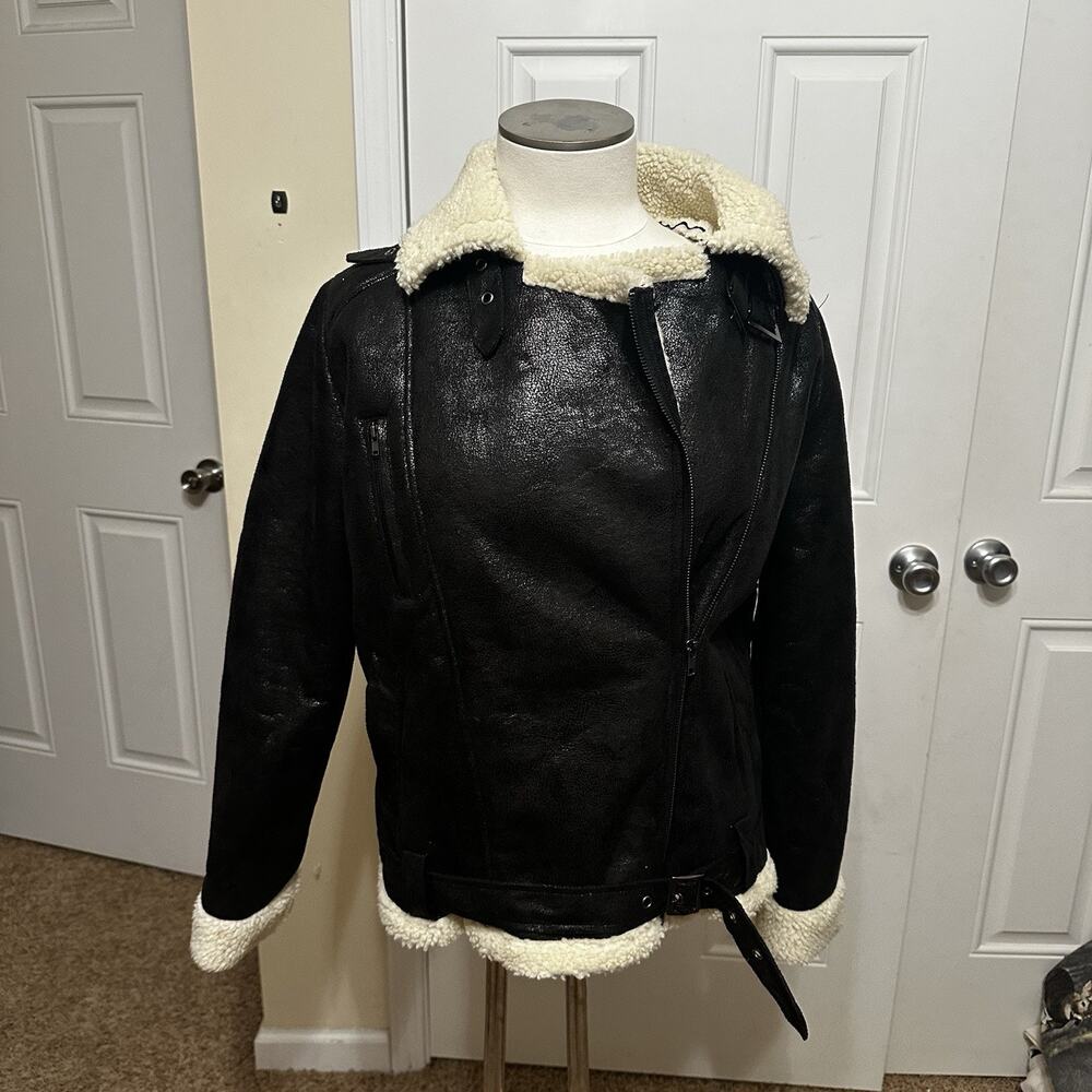 Love Tree Faux Fur Moto Jacket. Medium. Womens